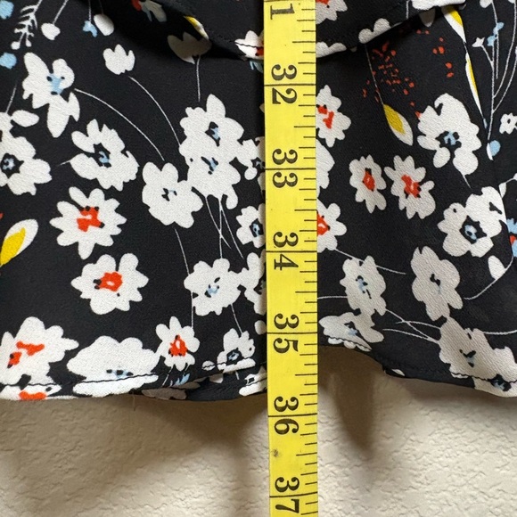 Parker Black and White Flutter Sleeve V-Neck w/ Tie Tiered Mini Dress. Back Zip - Picture 5 of 16